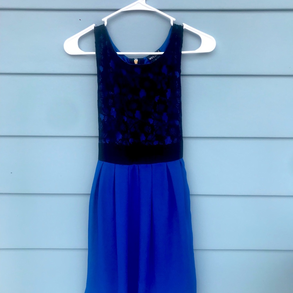 Girls size M, semi-formal dress